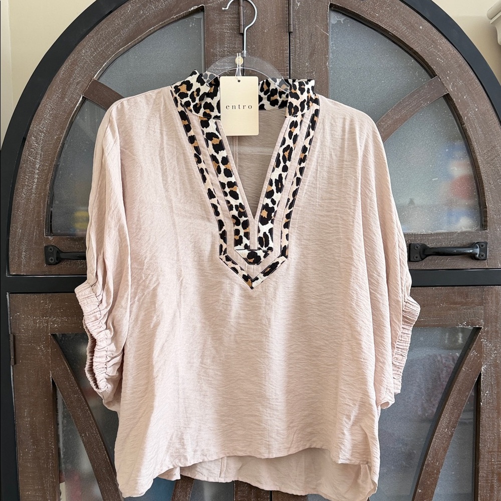 Entro Women's Blush Top with Leopard Accent